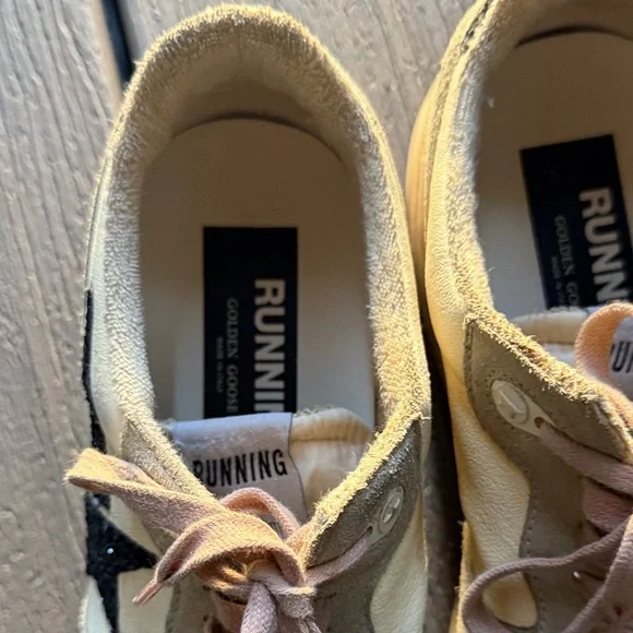 Golden Goose Running Beige and Black Star Sneakers Size 41 Like New!